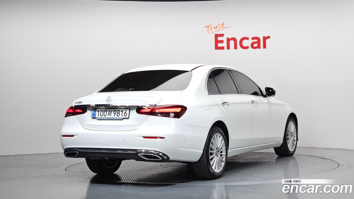 Mercedes-Benz E-Class E250 Exclusive, 2023