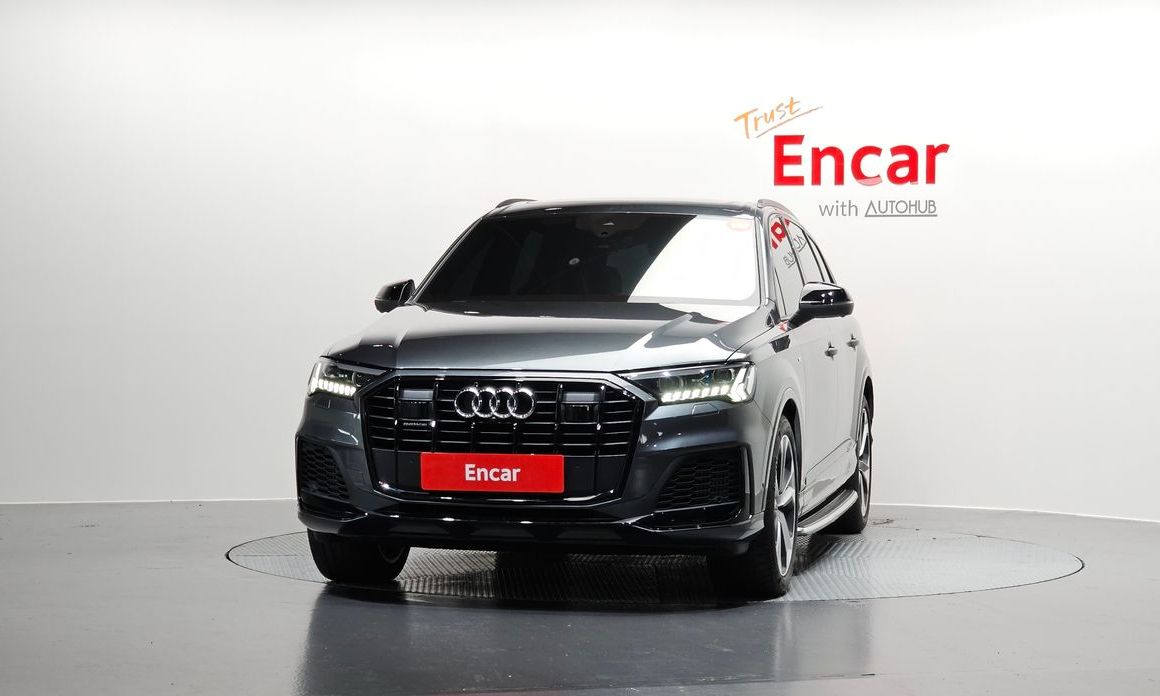 Audi Q7 55 TFSI Quattro Premium, 2022