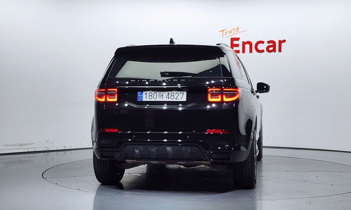 Land Rover Discovery Sport P250 Dynamic SE, 2024