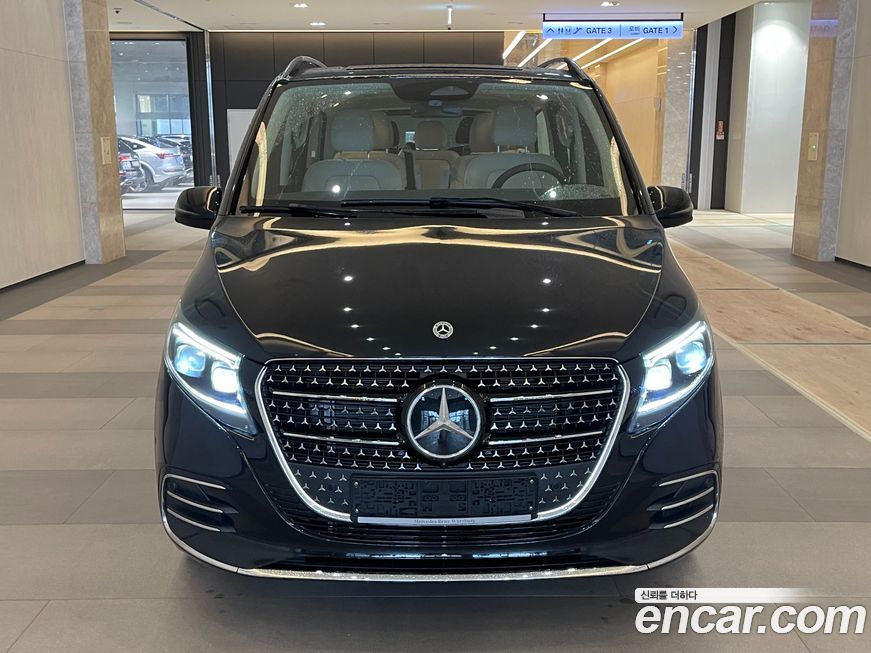 Mercedes-Benz V-Class V300 CDI, 2025