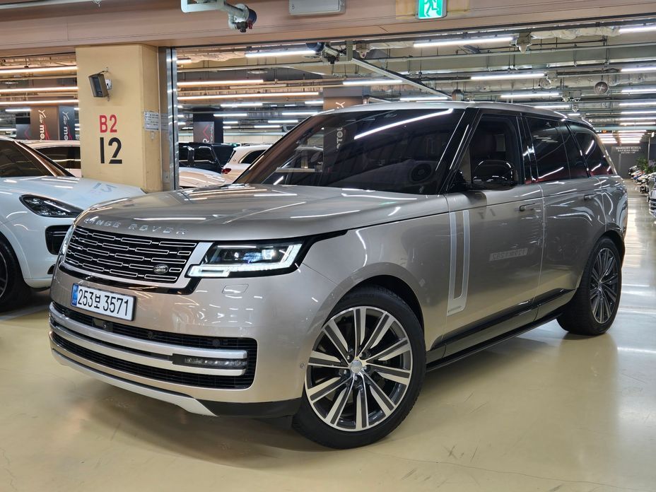 Land Rover Range Rover P530 Autobiography, 2024
