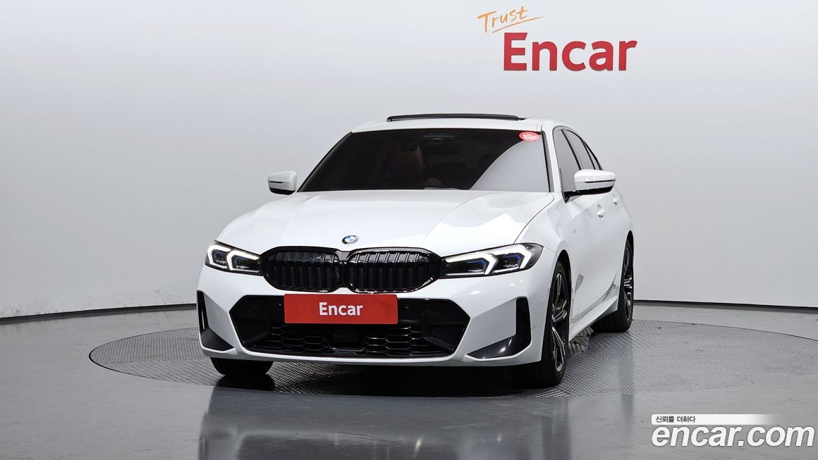 BMW 3-Series 320i M Sport, 2023