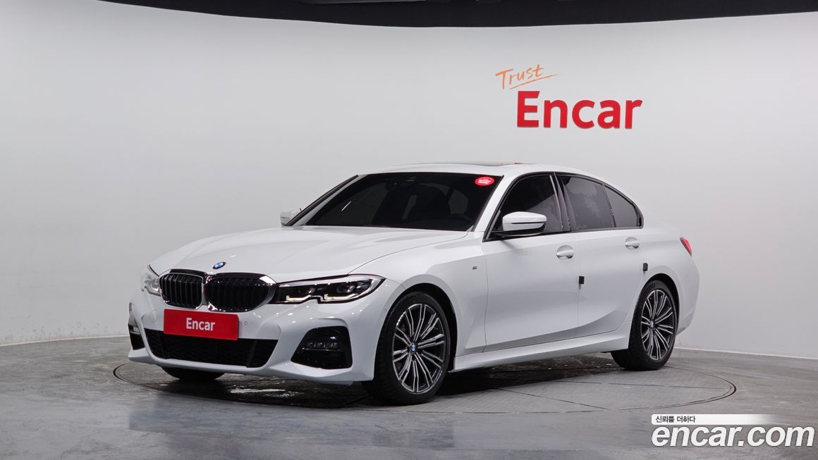 BMW 3-Series 320i M Sport, 2022