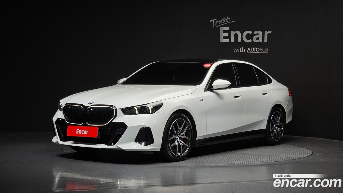 BMW 5-Series 520i Special Edition, 2024