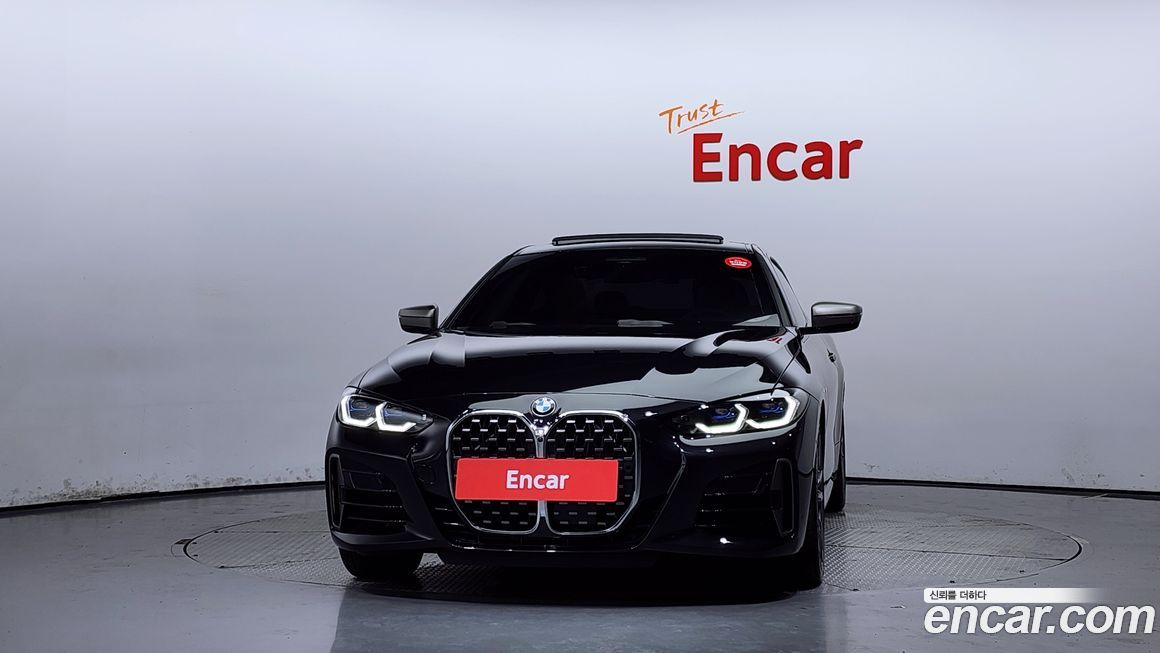 BMW 4-Series M440i xDrive Coupe, 2024