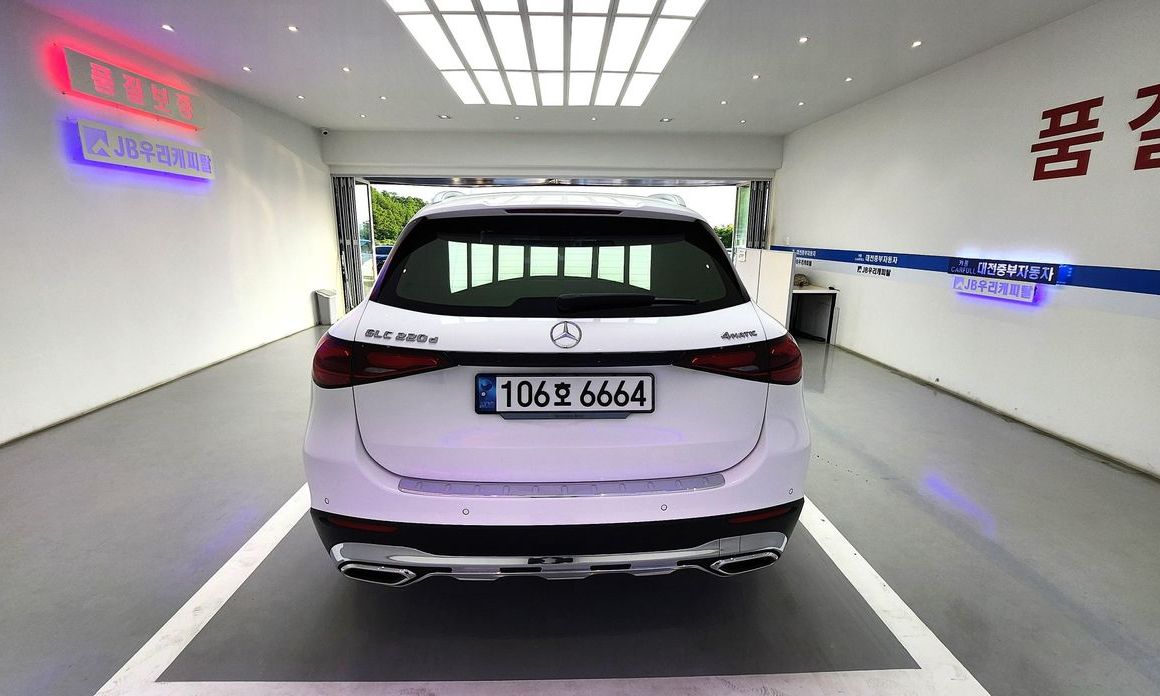 Mercedes-Benz GLC-Class GLC220 d 4MATIC, 2023