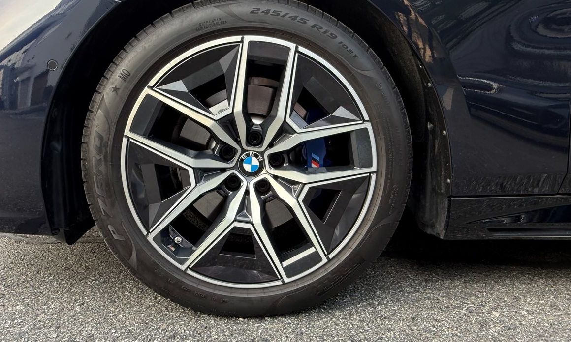 BMW 5-Series 520i M Sport, 2024