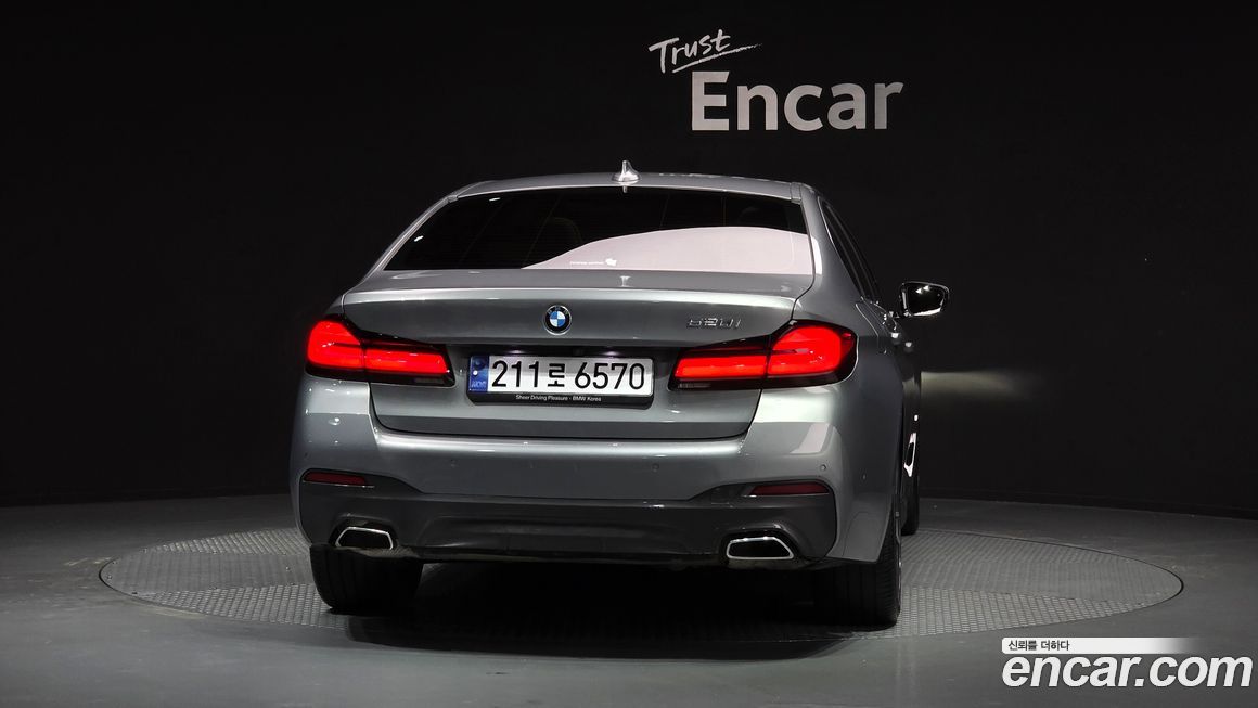 BMW 5-Series 520i M Sport, 2023