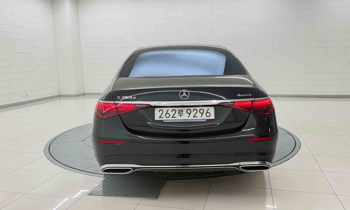 Mercedes-Benz S-Class S350 d 4MATIC, 2025