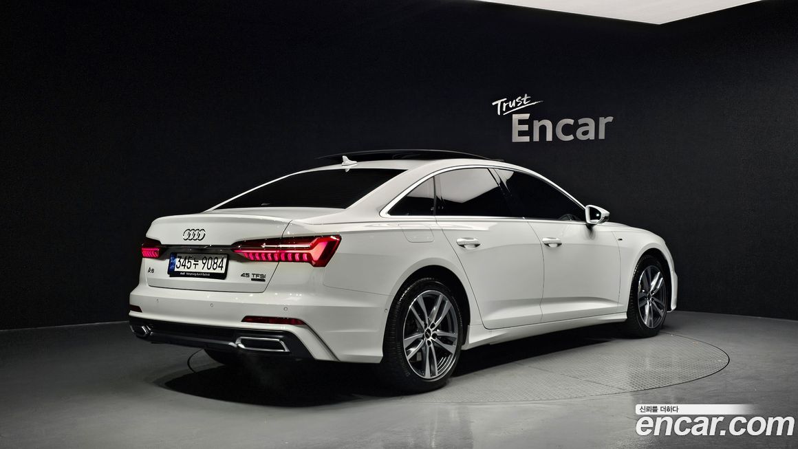 Audi A6 45 TFSI Quattro Premium, 2023