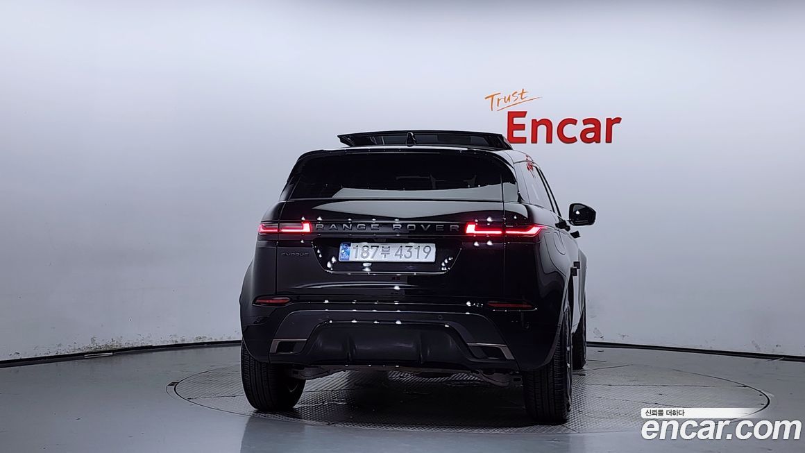 Land Rover Range Rover Evoque P250 Dynamic SE, 2024