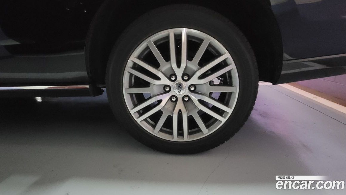 Ford Expedition Platinum 4WD, 2023