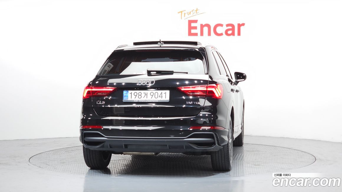 Audi Q3 35 TDI Premium, 2023