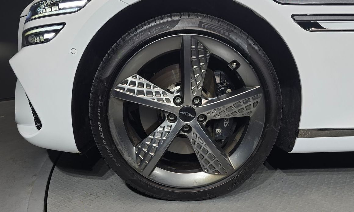 Genesis G80 Gasoline 2.5 Turbo 2WD, 2025