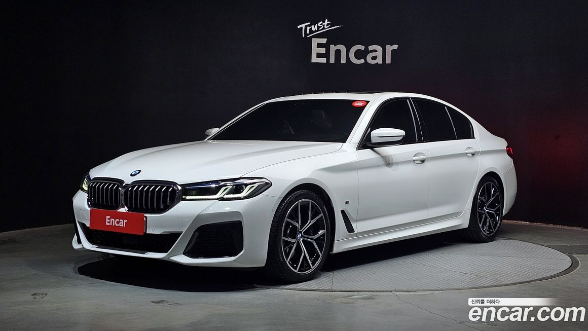BMW 5-Series 530i xDrive M Sport Package, 2023