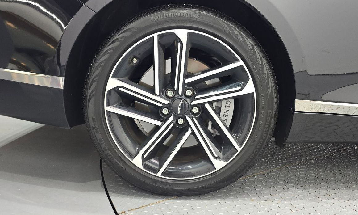 Genesis G80 Gasoline 2.5 Turbo AWD, 2025