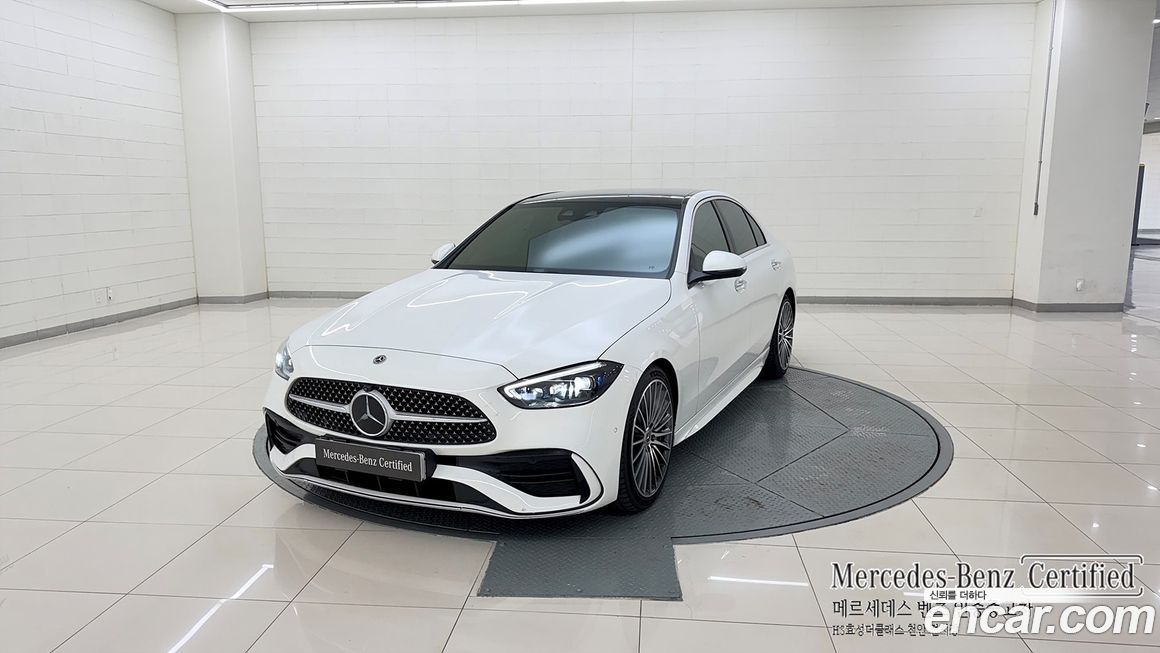 Mercedes-Benz C-Class C300 4MATIC AMG Line, 2024