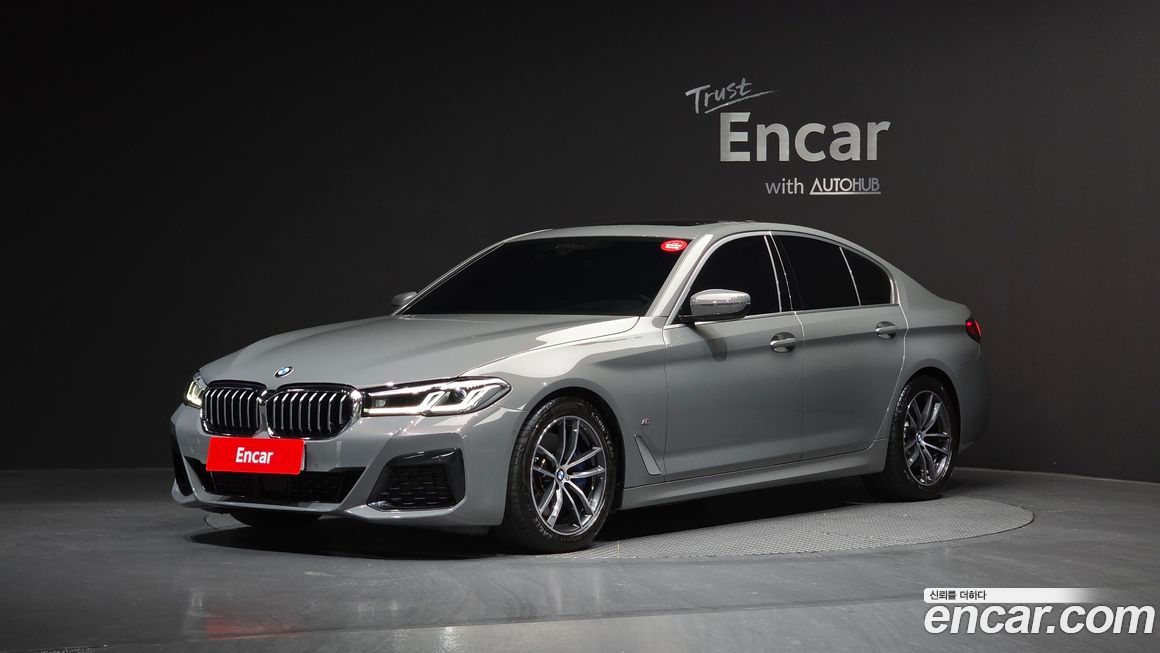 BMW 5-Series 520i M Sport, 2022