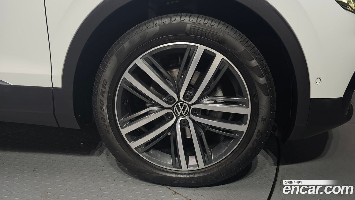 Volkswagen Tiguan 2.0 TDI Prestige, 2022