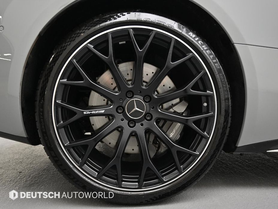 Mercedes-Benz SL-Class AMG SL43, 2025