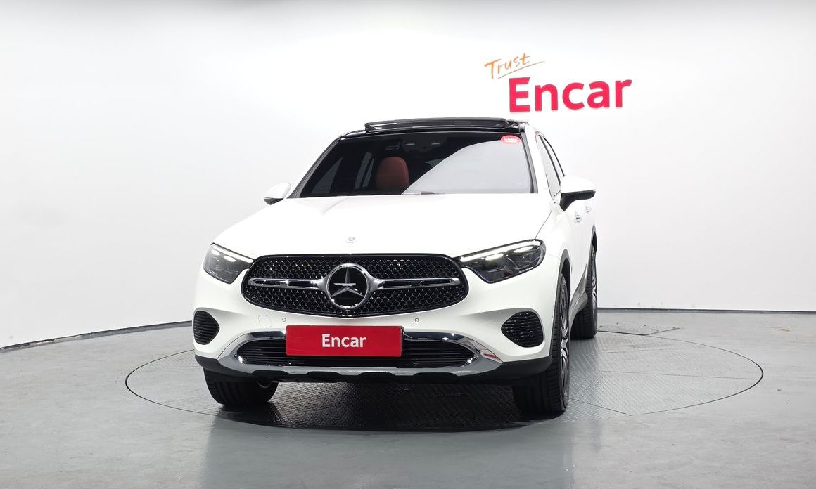 Mercedes-Benz GLC-Class GLC300 4MATIC Avnatgarde Coupe, 2026
