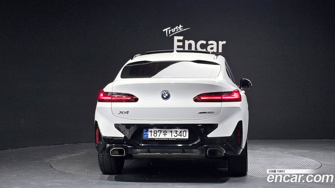 BMW X4 xDrive20i M Sport, 2023