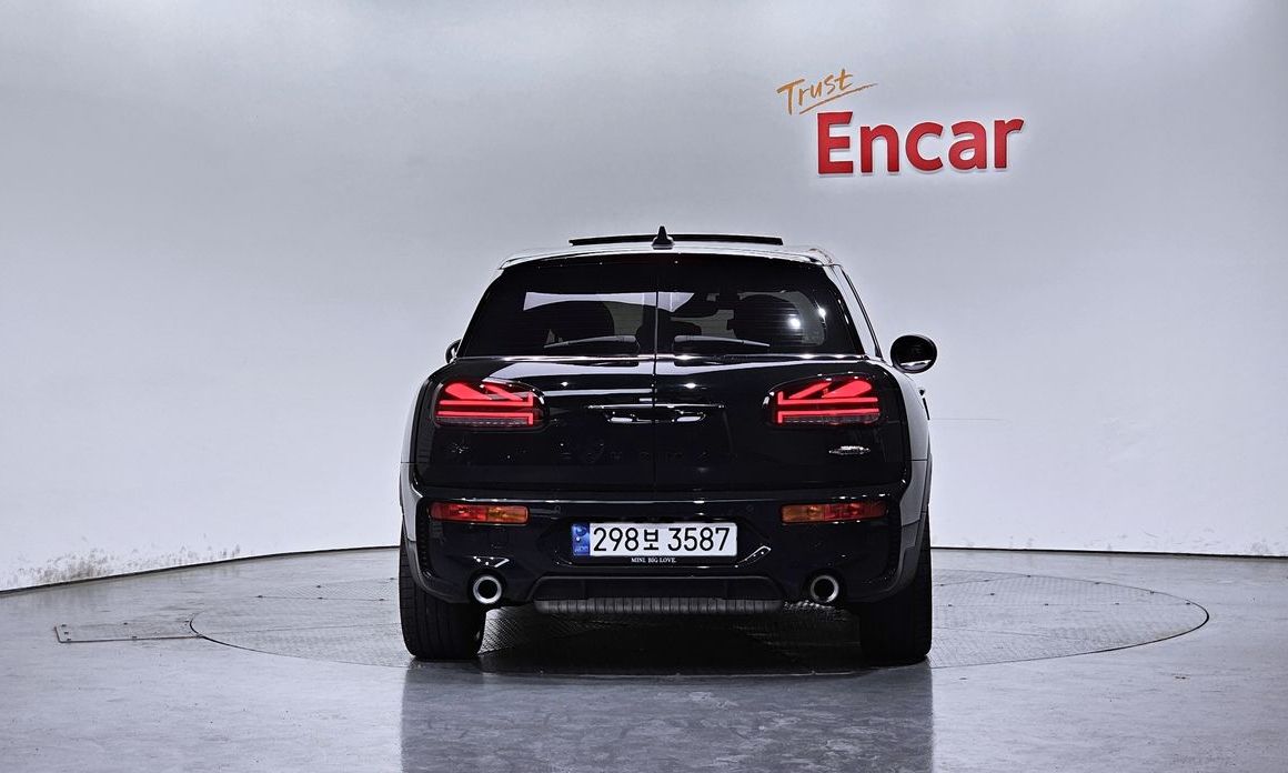 Mini Clubman JCW, 2023
