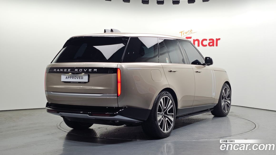 Land Rover Range Rover P530 Autobiography, 2024