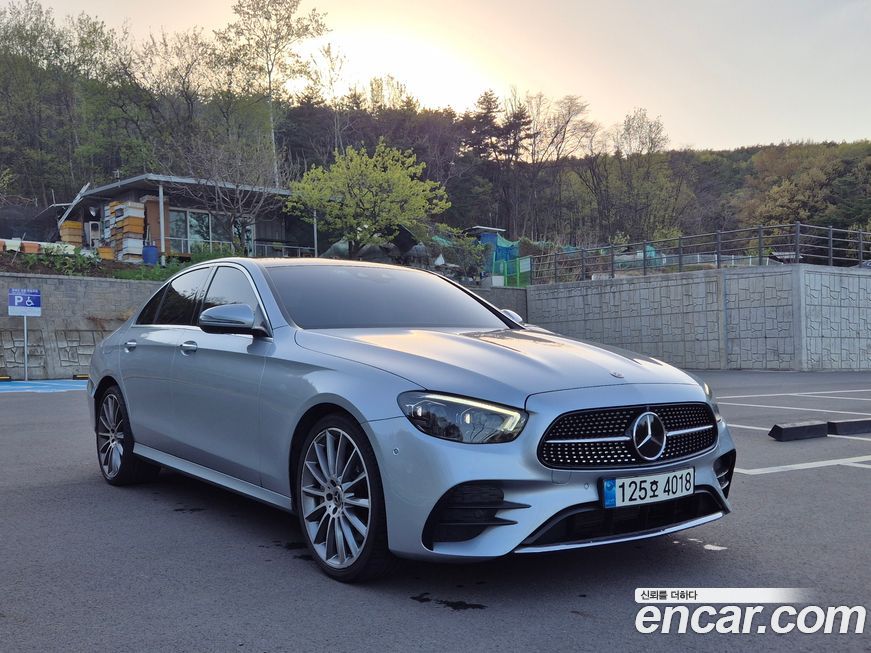 Mercedes-Benz E-Class E350 4MATIC AMG Line, 2021