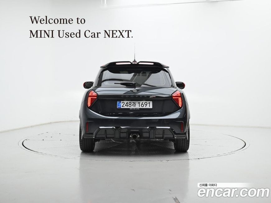 Mini Cooper JCW, 2025