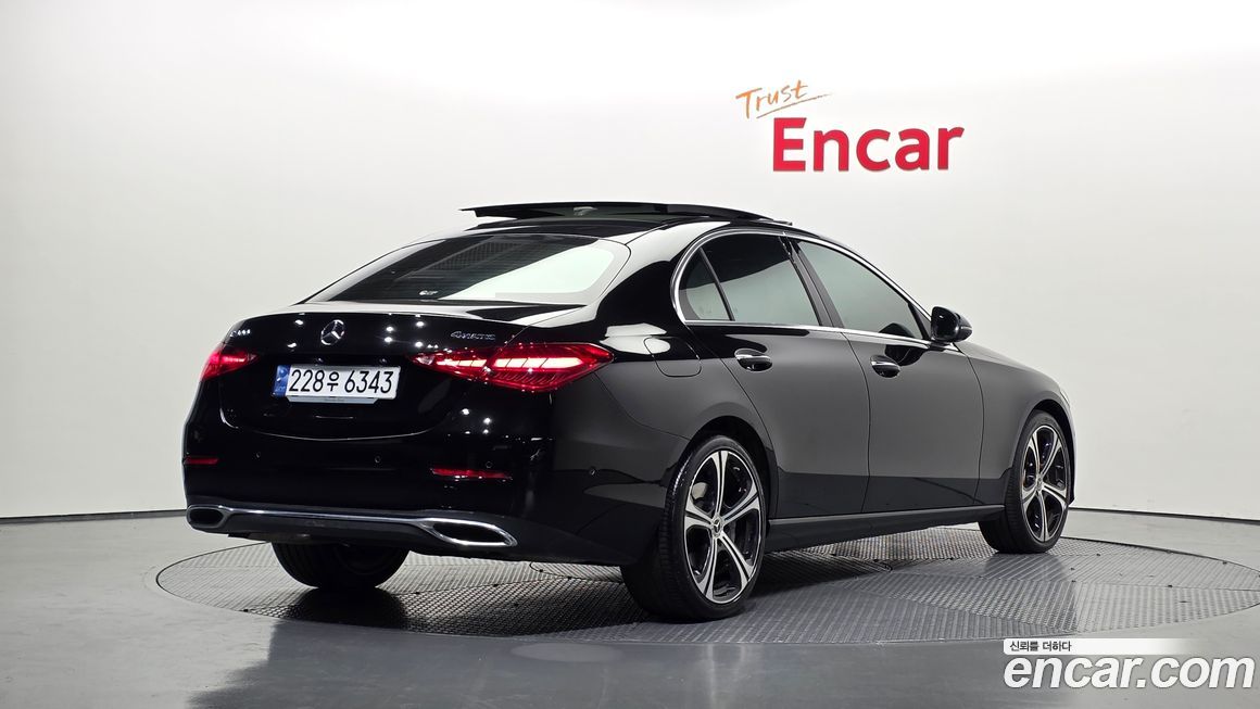 Mercedes-Benz C-Class C300 4MATIC Avantgarde, 2023