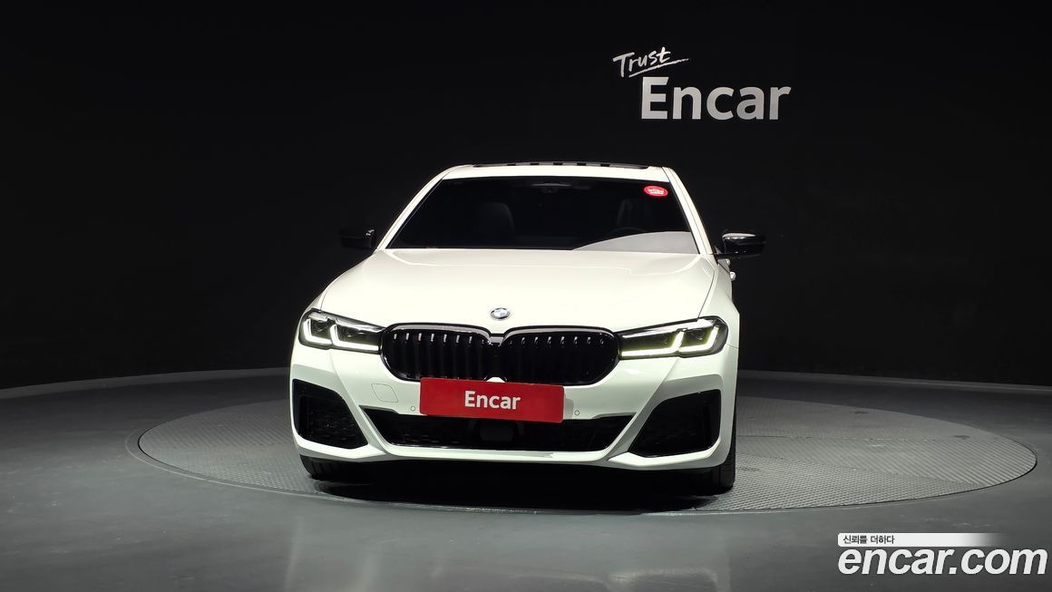 BMW 5-Series 520i M Sport, 2022