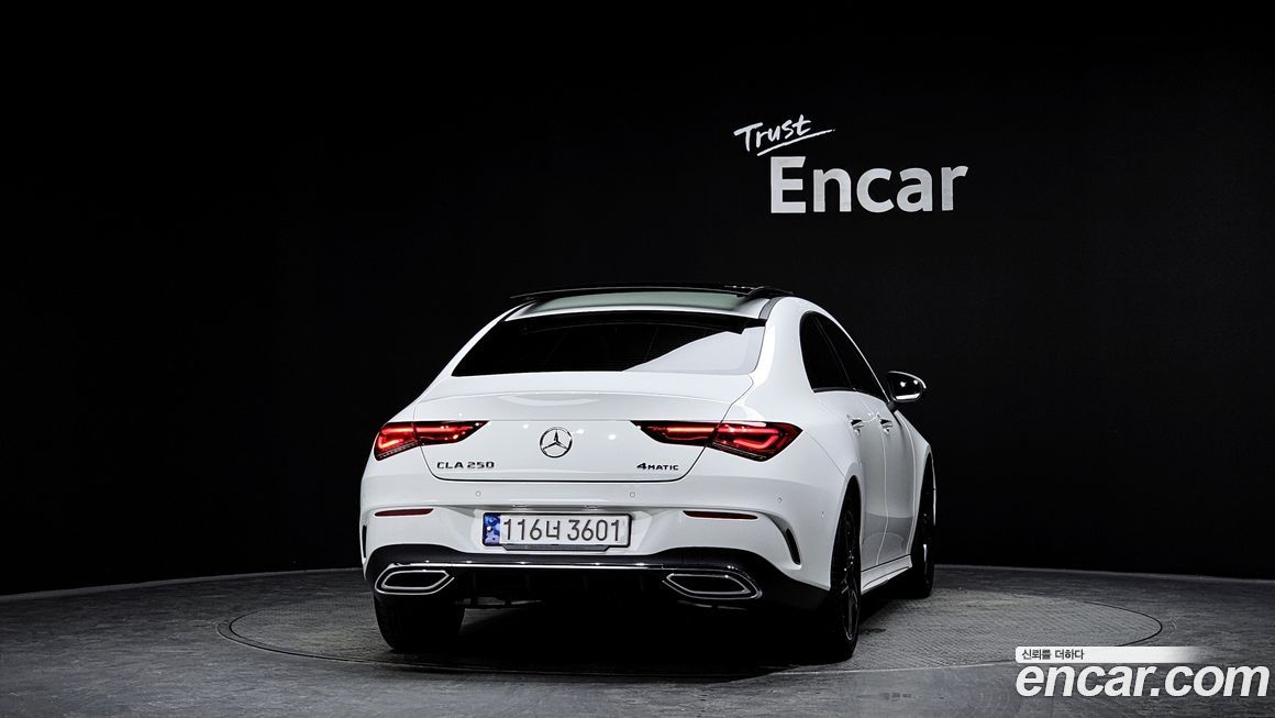 Mercedes-Benz CLA-Class CLA250 4MATIC, 2023