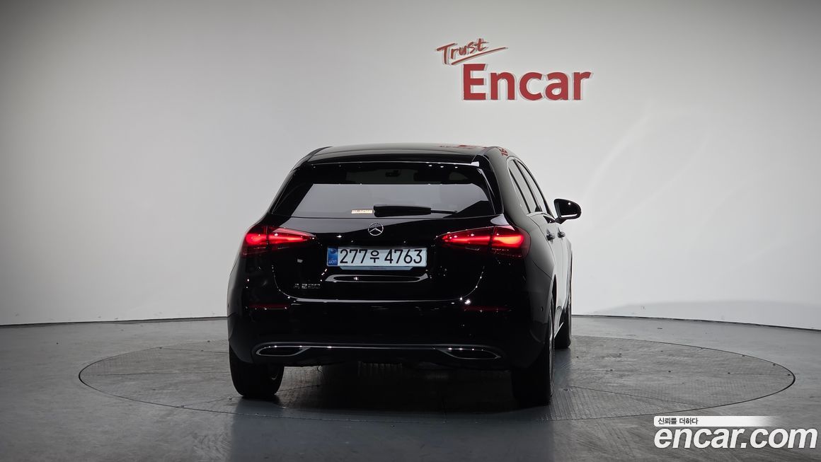 Mercedes-Benz A-Class A220 Hatchback, 2025