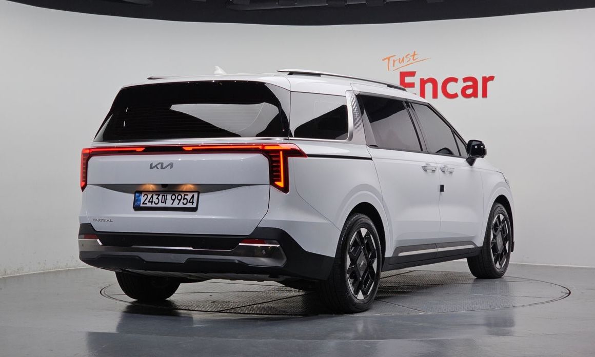 Kia Carnival 9-Seater Noblesse, 2025