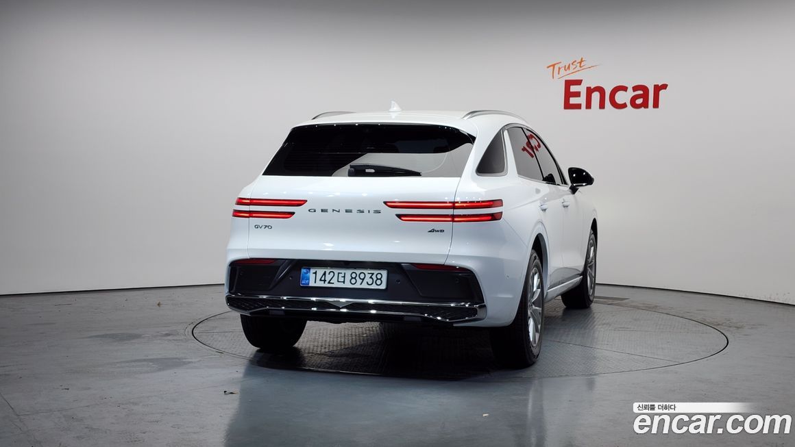 Genesis GV70 2.5T Gasoline AWD, 2025