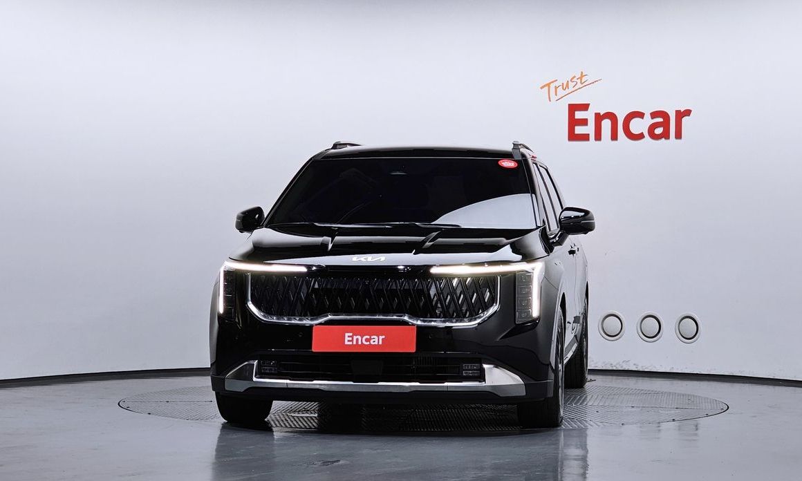 Kia Carnival 7-Seater Signature, 2024