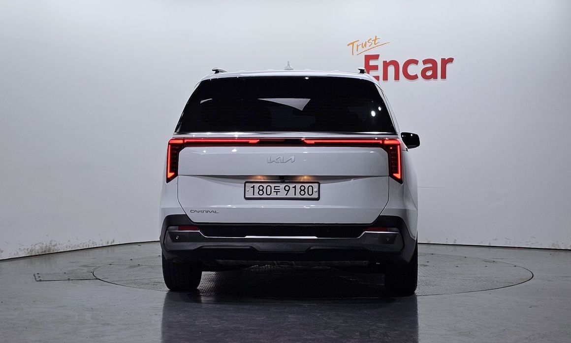 Kia Carnival 7-Seater Noblesse, 2025