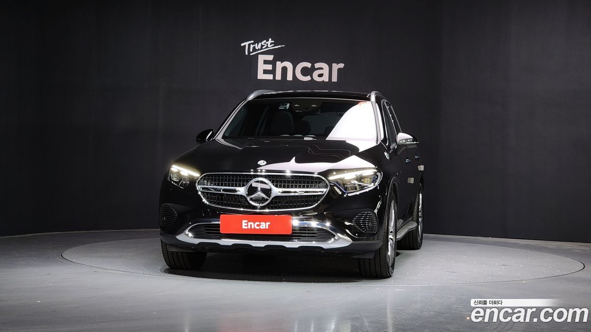 Mercedes-Benz GLC-Class GLC 300 4MATIC Avantgarde, 2025