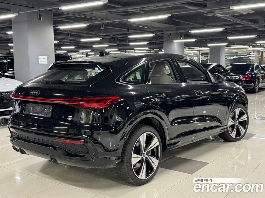 Audi Q5 40 TDI Quattro S Line Sportback, 2025