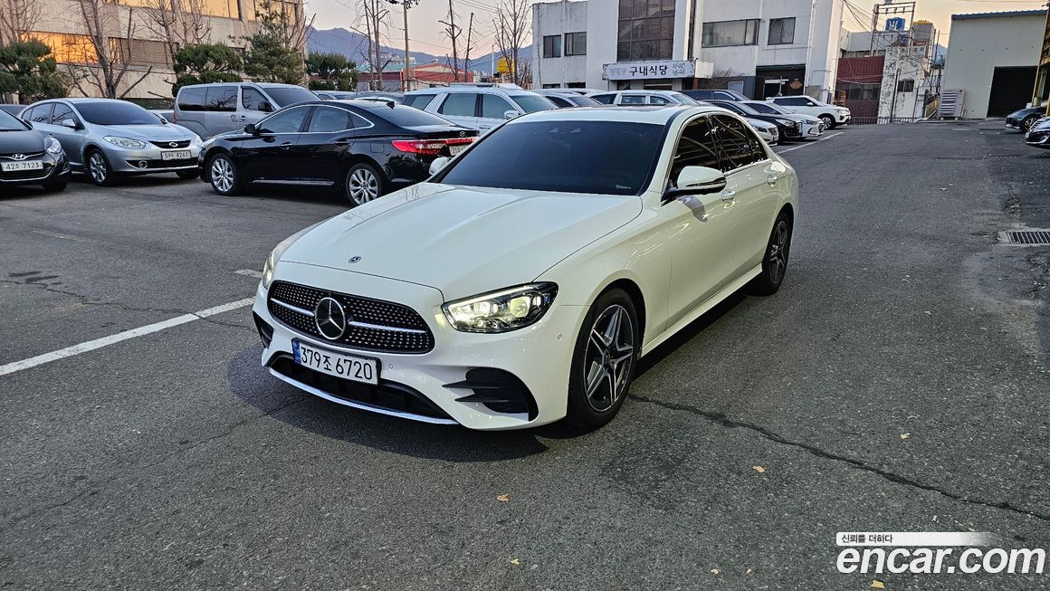 Mercedes-Benz E-Class E250 AMG Line, 2023