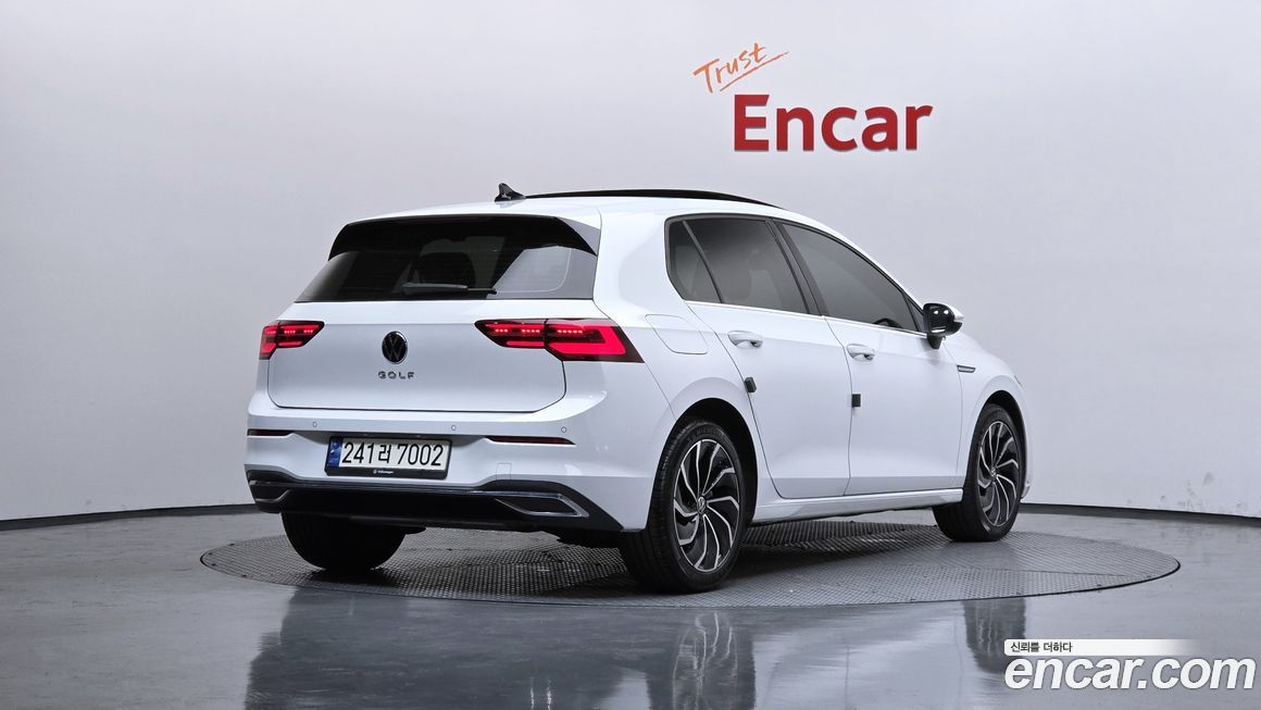 Volkswagen Golf 2.0 TDI Prestige, 2024