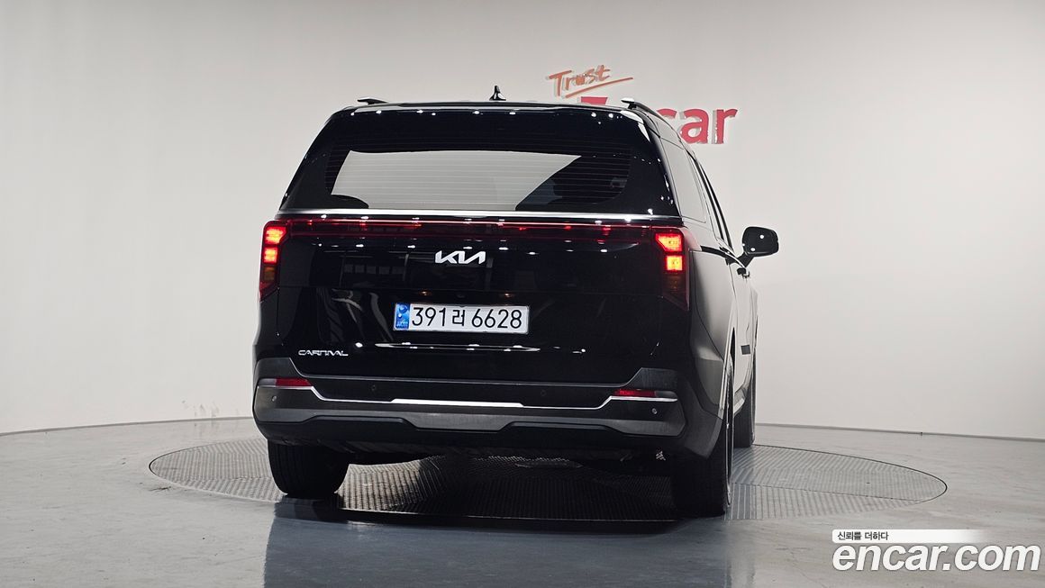 Kia Carnival 9-Seater Noblesse, 2025