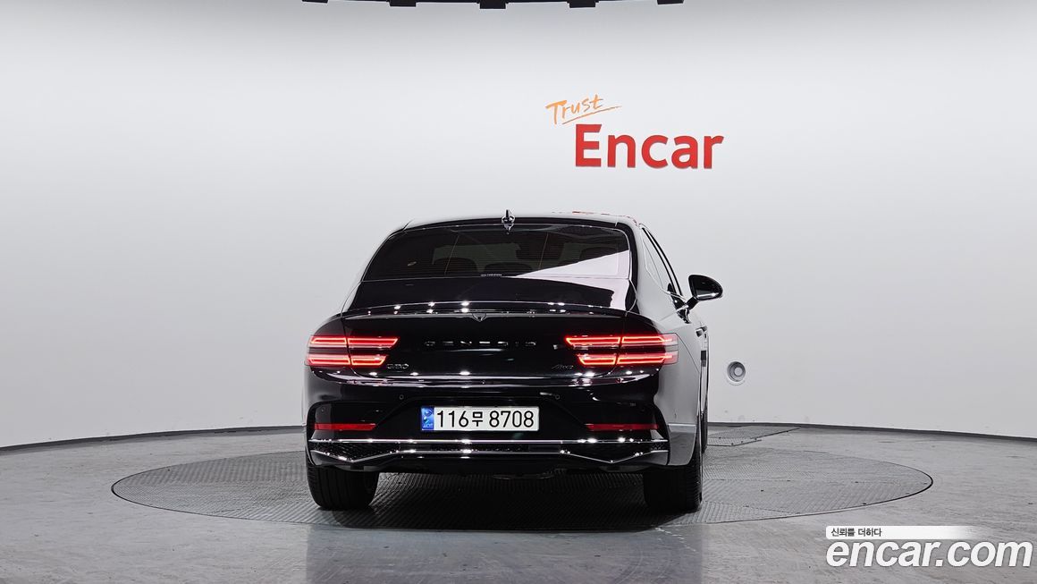 Genesis G80 Gasoline 2.5 Turbo AWD, 2025