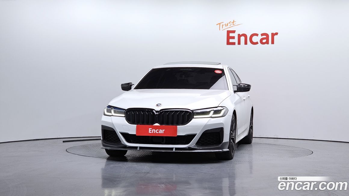 BMW 5-Series 530i M Sport Package, 2023