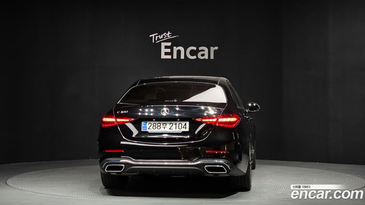 Mercedes-Benz C-Class C300 4MATIC AMG Line, 2023