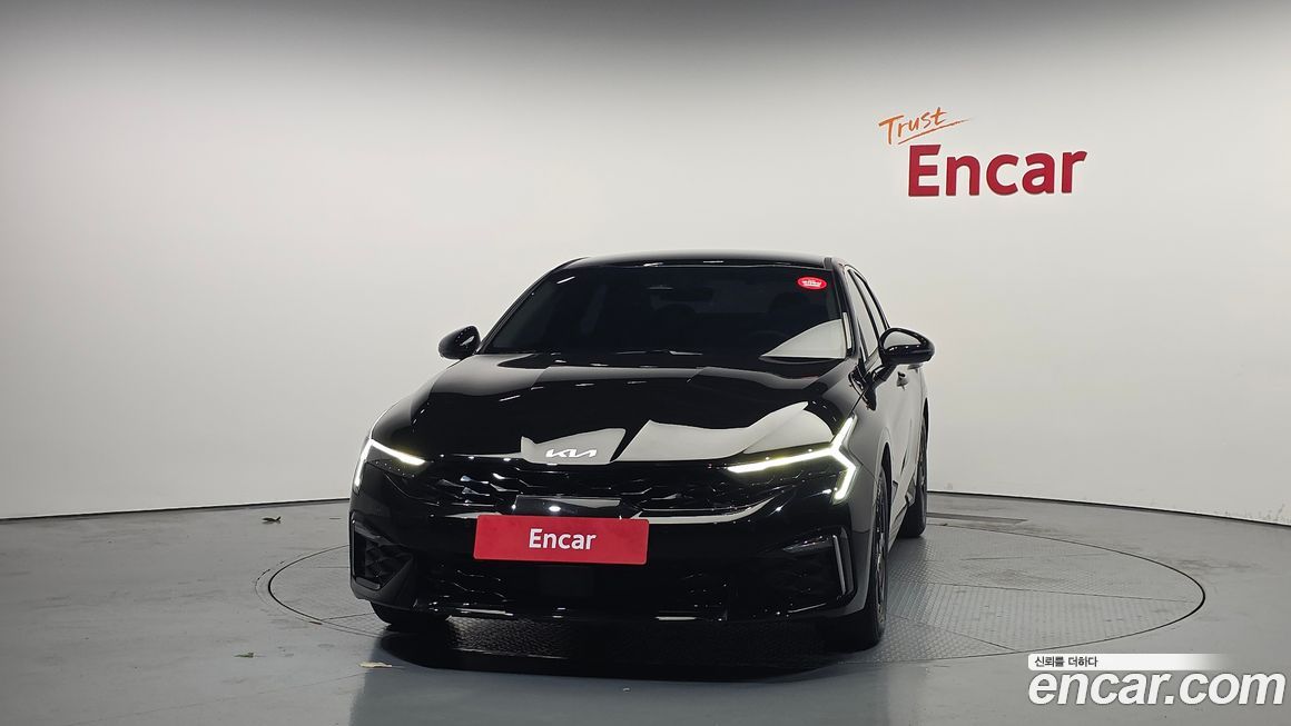 Kia K5 2.0, 2024