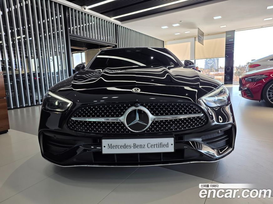 Mercedes-Benz C-Class C300 4MATIC AMG Line, 2024