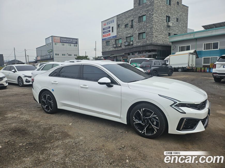 Kia K5 2.0, 2024