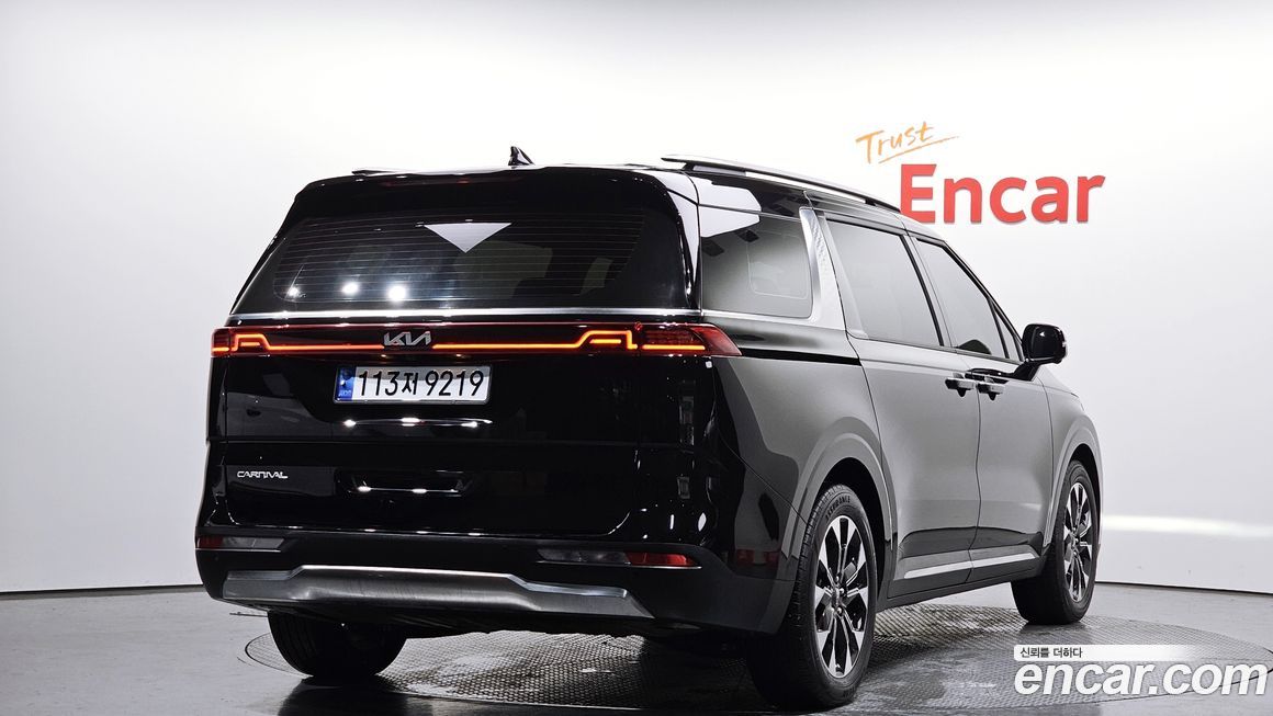 Kia Carnival 9-Seater Noblesse, 2023
